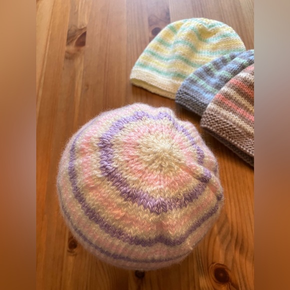 Hand knitted infant striped hats - Picture 7 of 8